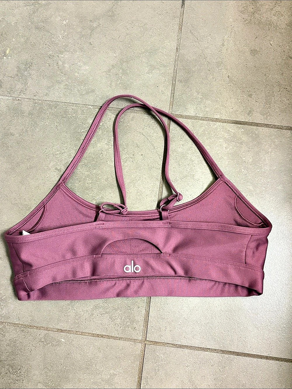 Alo Airlift Intrigue Bra in “Soft Mulberry” - Picture 3 of 4